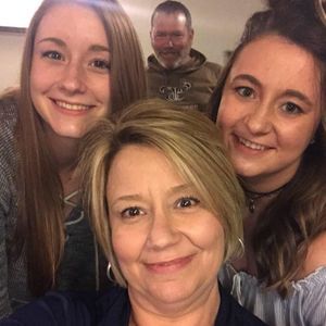 Meet your Posher, Crissy